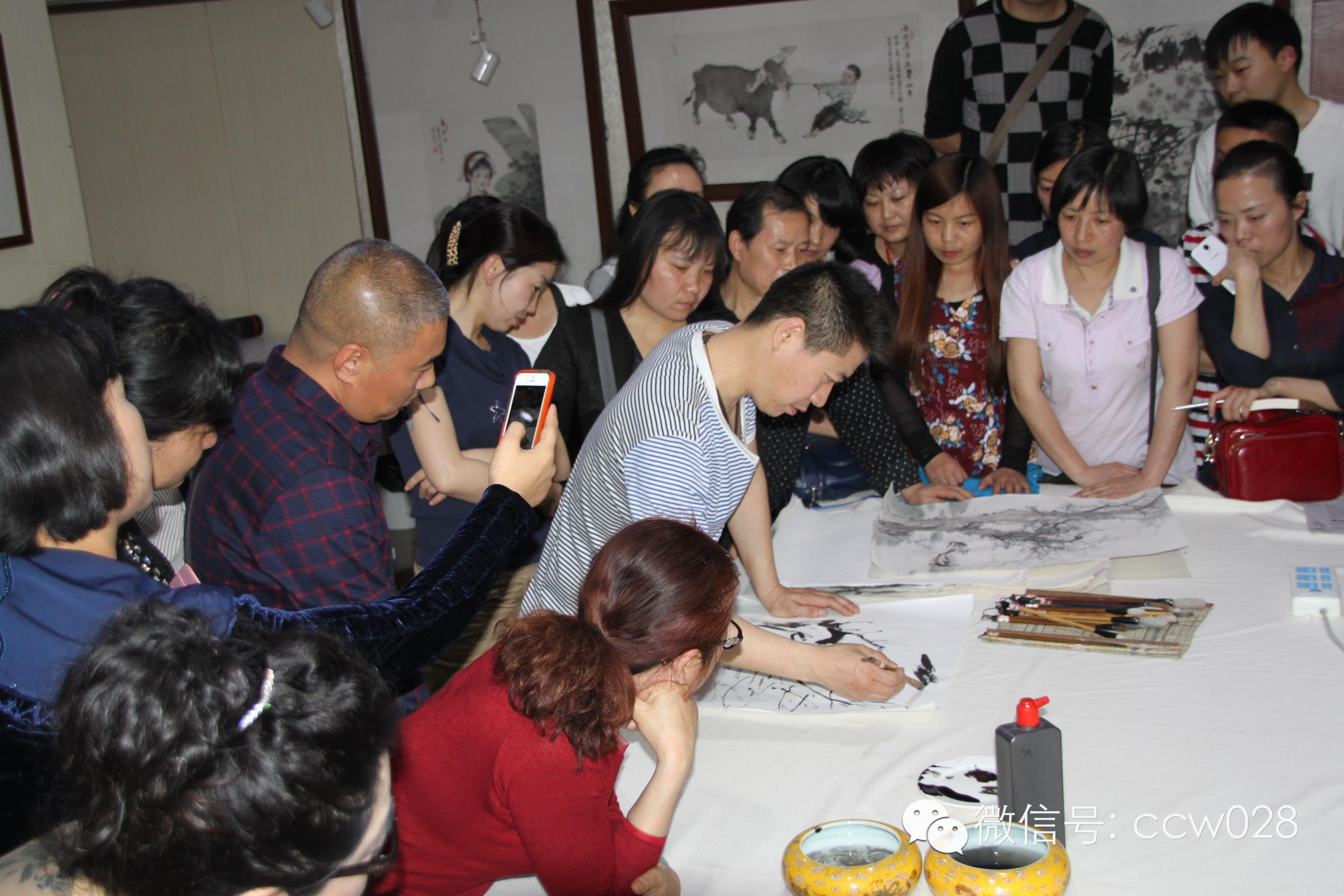 清华美院王申勇郑雅风工笔花鸟走兽画专项研修班在金泸州书画院正式开课！ (图4)