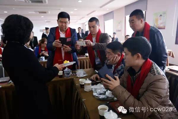 川厨聚洪雅 共探藤椒菜 (图2)