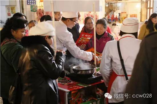 “友联”进市场 现场听反馈 (图2)