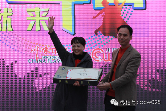 《百姓大舞台》决赛精彩纷呈 著名巴蜀笑星鼎力助阵 (图1)