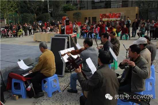 《百姓大舞台》走进培华社区 (图12)