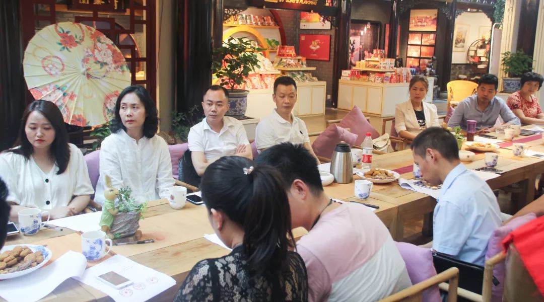 《百菜百味榜》川菜大典组稿工作会昨日召开！(图5)