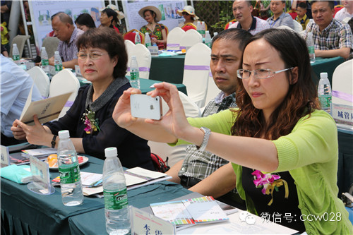 “2014四川花卉（果类）生态旅游节暨第三届薰衣草生态旅游节”昨日开幕 (图8)