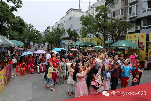 《百姓大舞台》育苗社区欢乐行 (图1)