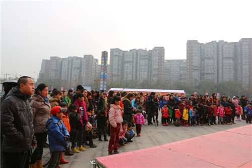 川味中国“快乐567”活动携手海滨城开展大型亲子活动 (图4)