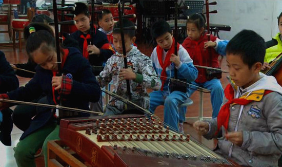 十城少儿春晚节目选拔启动 摄制组走进盐道街小学(图2)