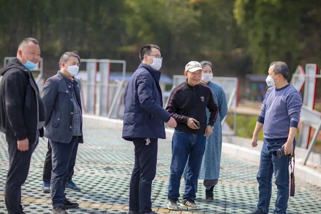 我会张昌余顾问受邀胜天红岩山风景区考察 (图5)