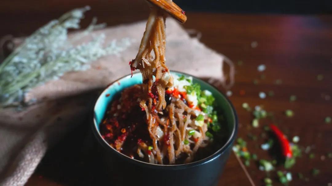 串串界爱马仕“辣得出手”盛大开业，川味中国董事长张勤涛到场祝贺(图8)