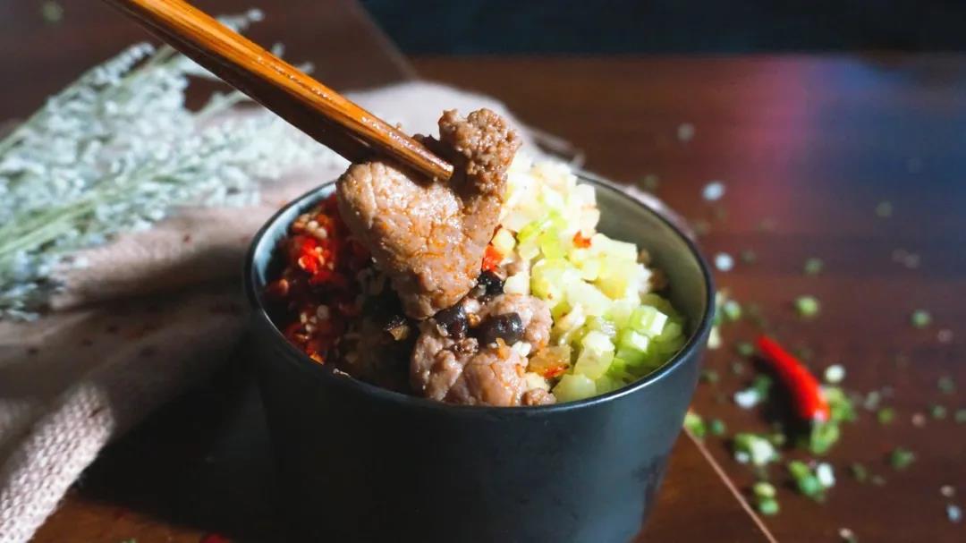 串串界爱马仕“辣得出手”盛大开业，川味中国董事长张勤涛到场祝贺(图6)