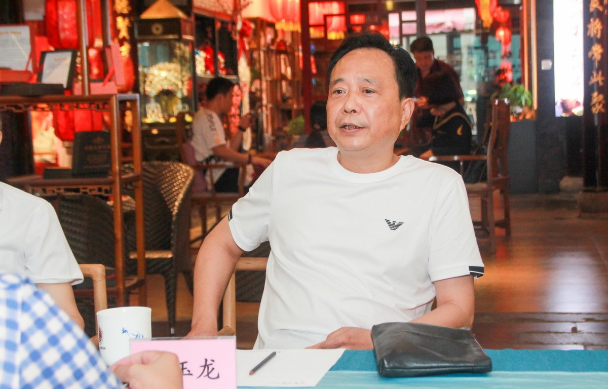 江油市文广旅局夏远航局长一行莅临成都江油在外人才联谊会座谈交流(图6)