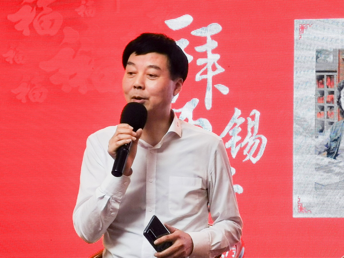 【薪火相传,师道永续】潘锡仁收徒李桅拜师仪式在川味中国举行(图15) 【薪火相传,师道永续】李桅拜师潘锡仁(图15)