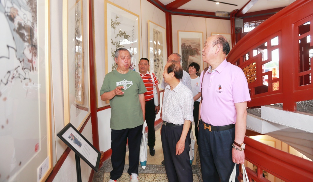 川味中国寻香馆开馆暨五人书画联展隆重举行(图23) 川味中国寻香馆开馆暨五人书画联展隆重举行(图23)