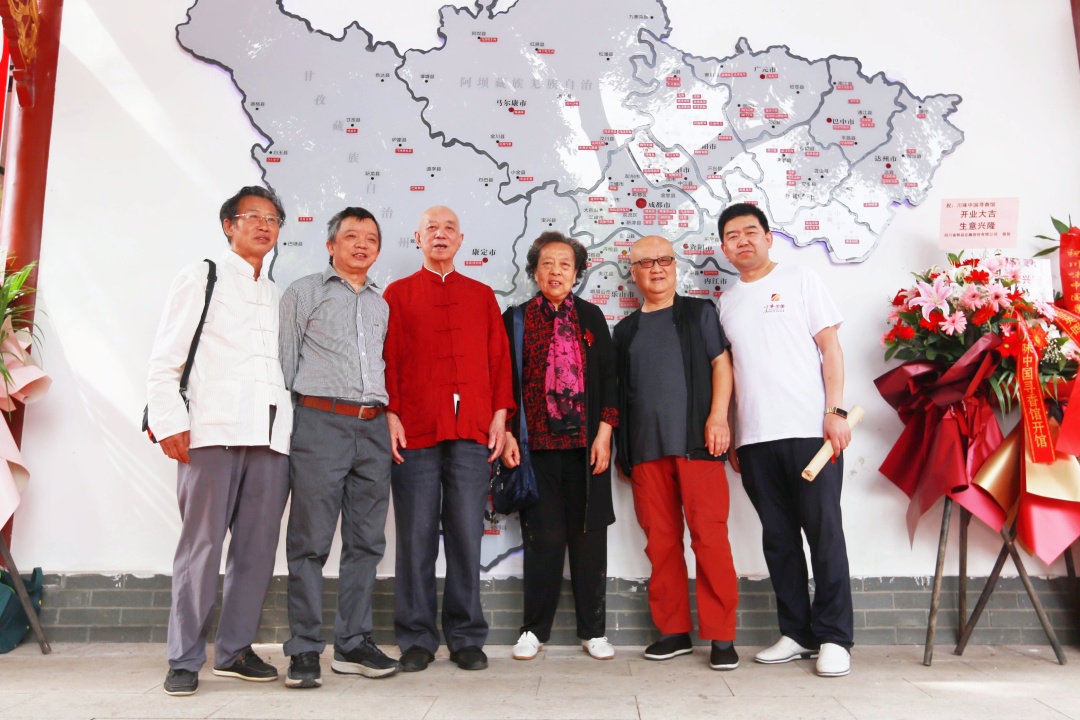川味中国寻香馆开馆暨五人书画联展隆重举行(图29) 川味中国寻香馆开馆暨五人书画联展隆重举行(图29)