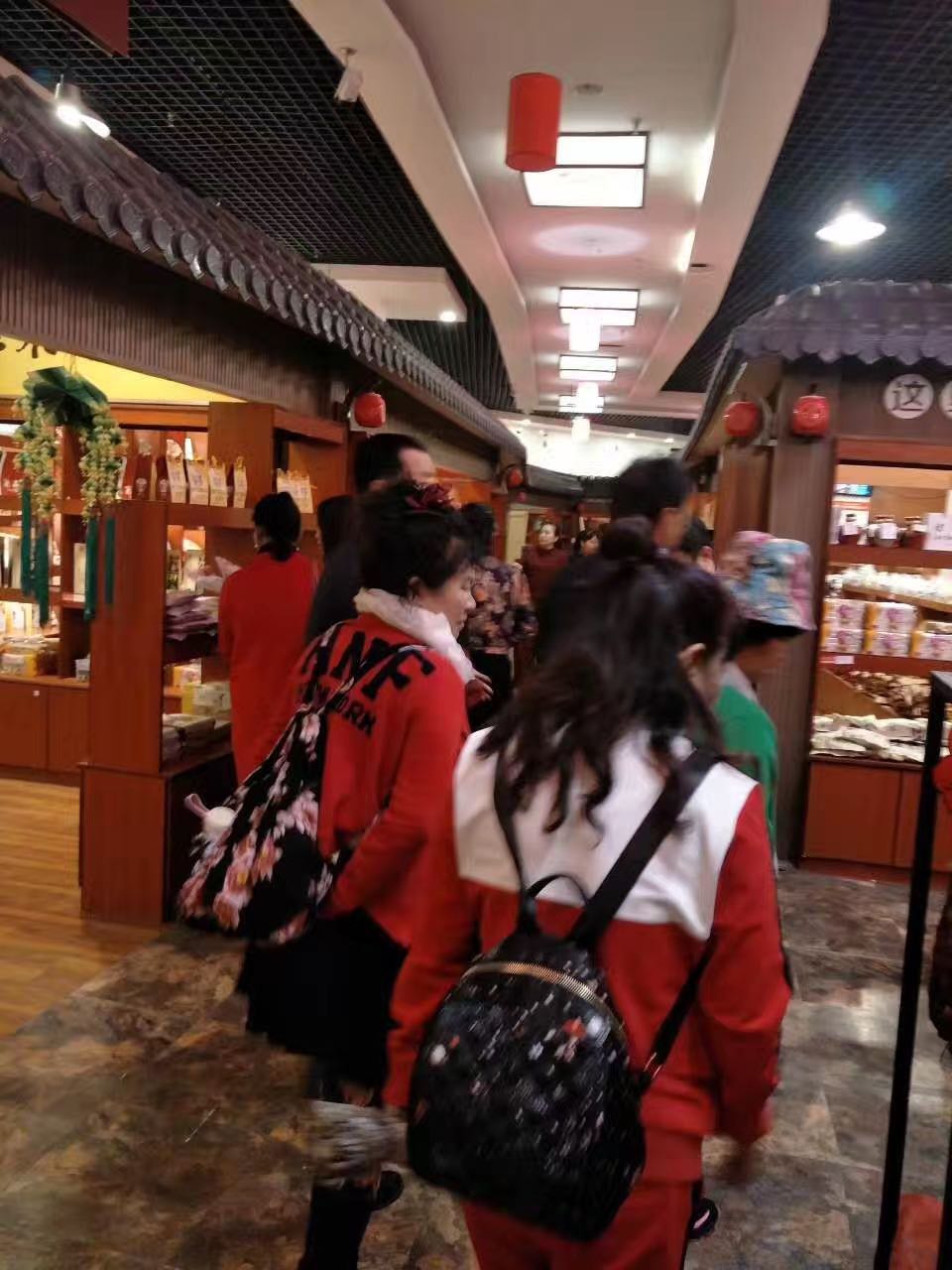 四川特产抢风头 火爆长春卖断货(图12)